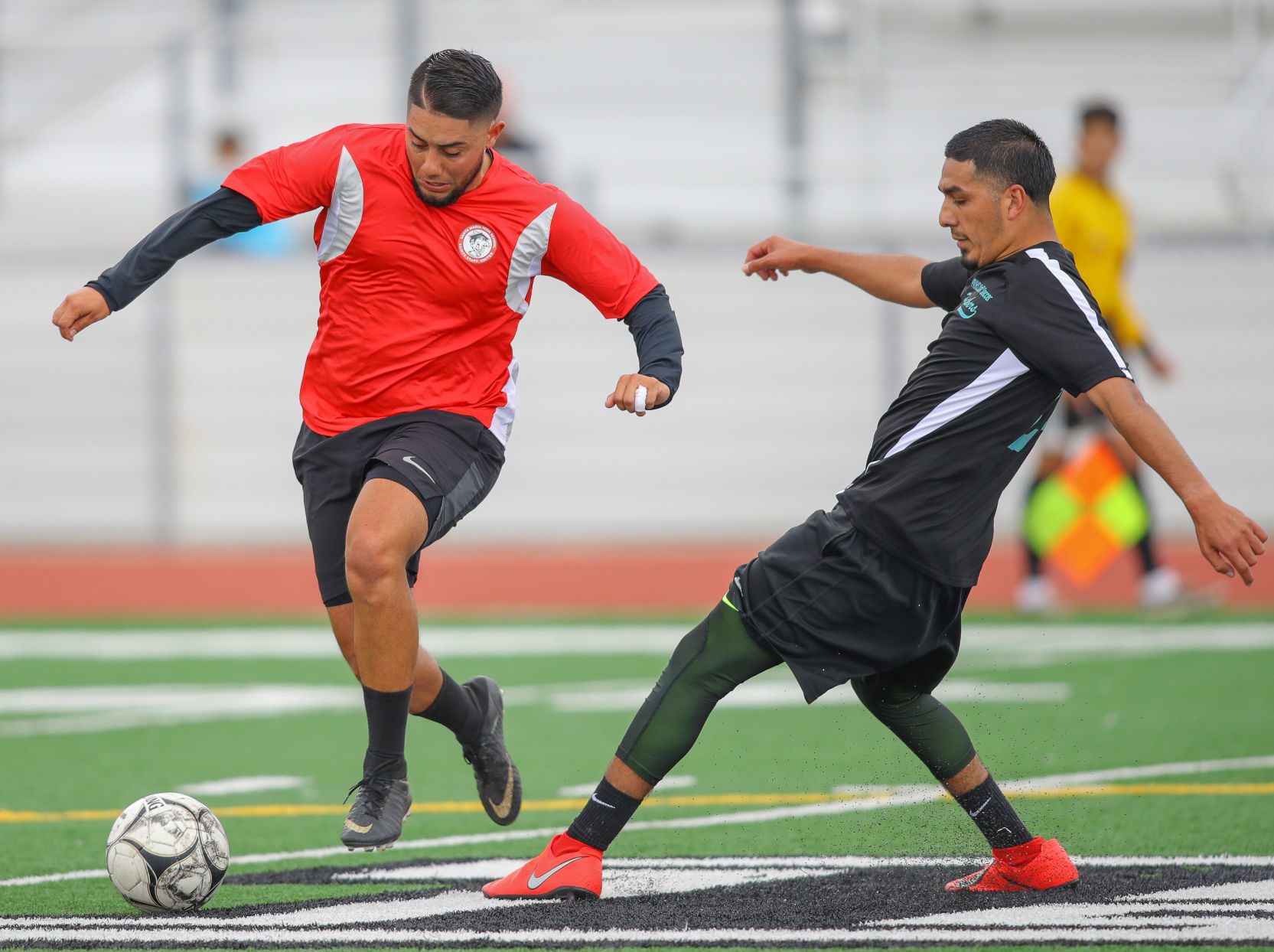 052319 PVHS vs SMHS Faculty 01.jpg